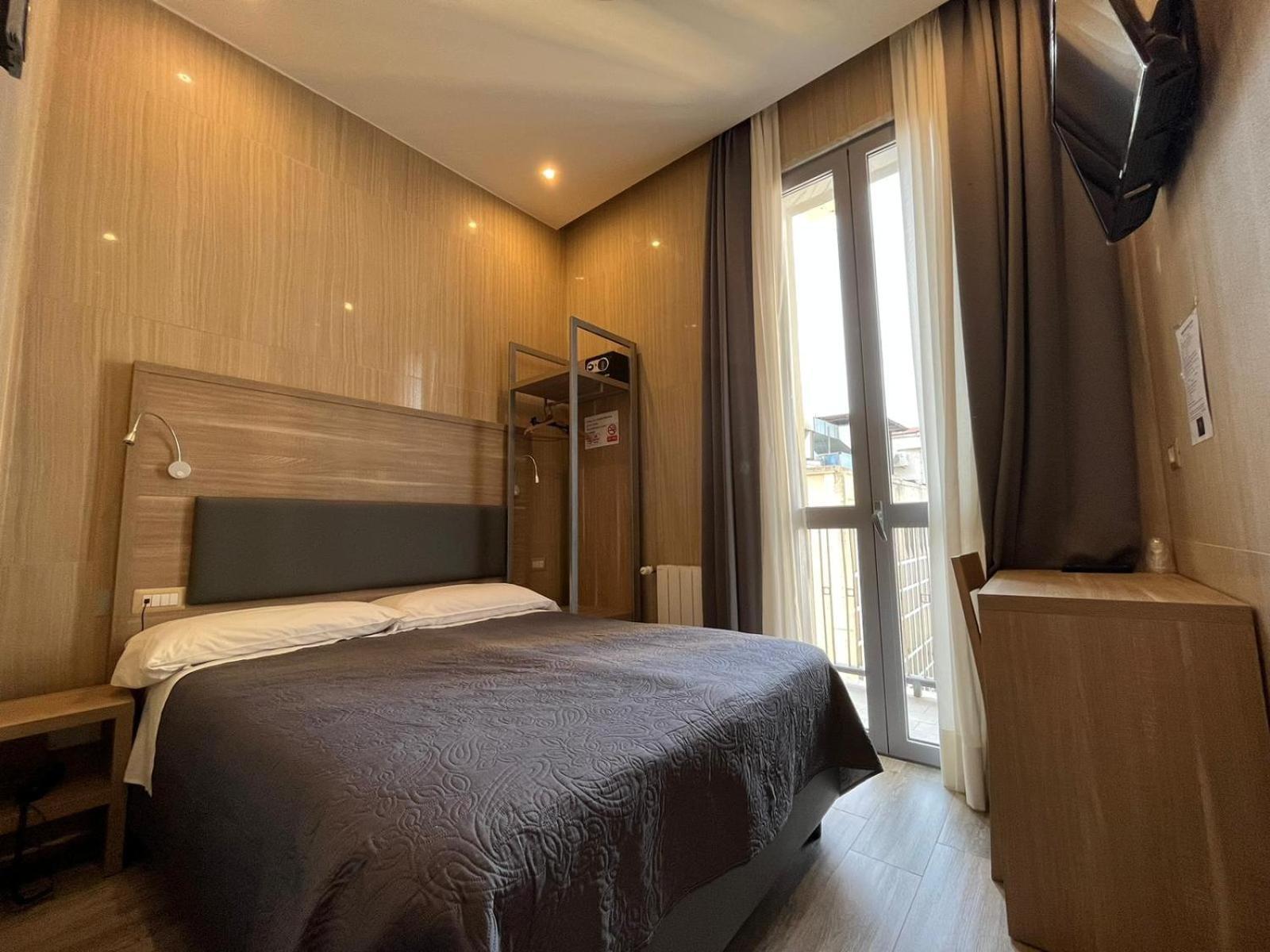 Hotel Midway Milano Ngoại thất bức ảnh